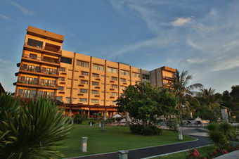 Hotel The Jayakarta Suite Komodo Flores
