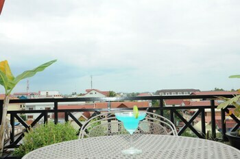 Hotel Jk Resident