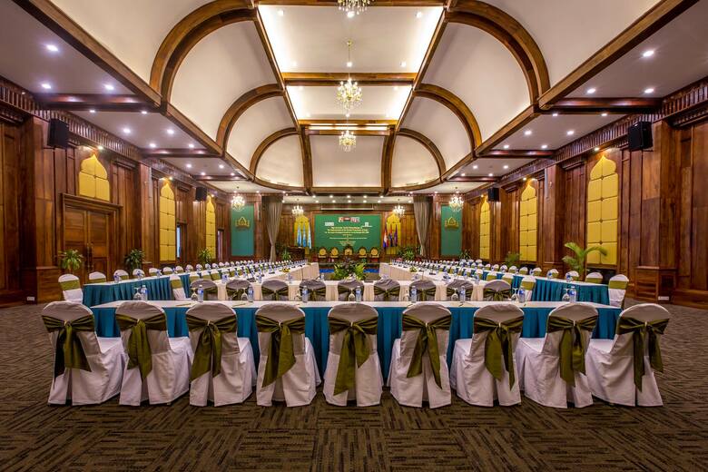 Empress Angkor Hotel