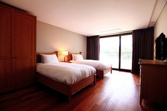 Illeinn Hotel