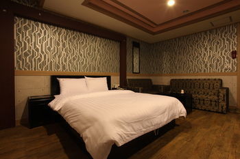 Ks Hotel