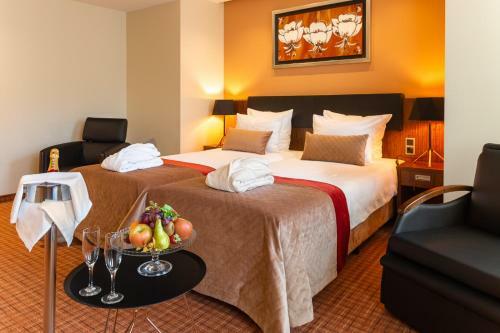 Avalon Hotel