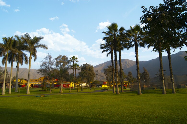 Hotel Decameron El Pueblo