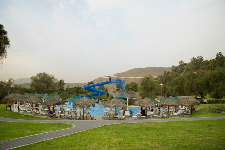 Hotel Decameron El Pueblo