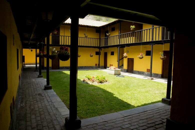 Hotel Decameron El Pueblo