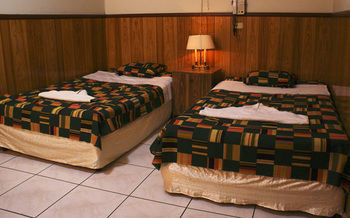 Hotel & Restaurante Good Luck