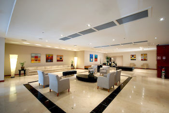 Golden Tulip Suites Dubai