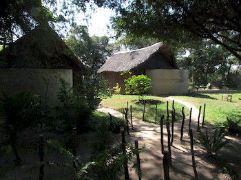 Posada Caprivi Houseboat Safari Lodge