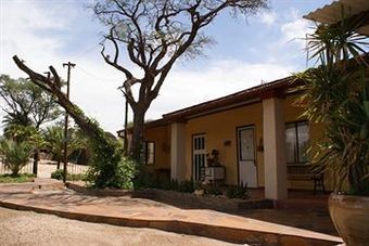 Posada D�sternbrook Safari Guest Farm