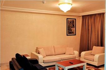 Hotel Caledonian Suites