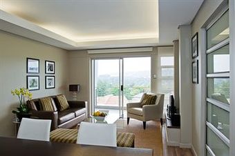 Hotel Genesis Suites