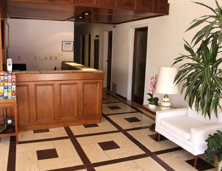 Hotel Alhambra