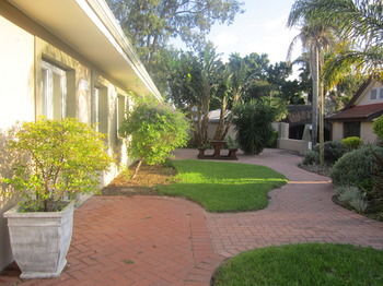 Hotel Ibhayi Town Lodge