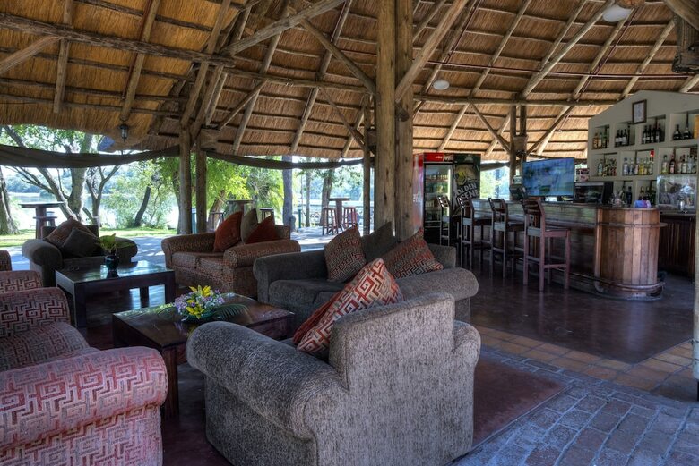 Hotel A'zambezi River Lodge