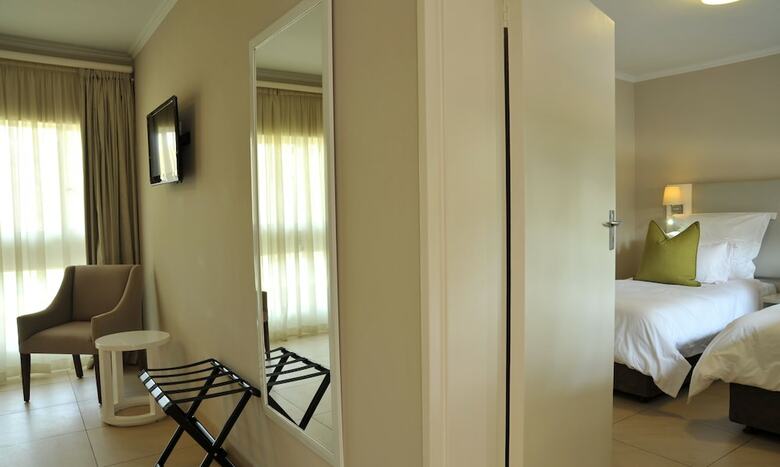 Hotel Cresta Sprayview