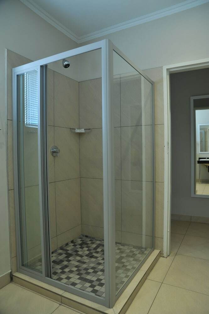 Hotel Cresta Sprayview