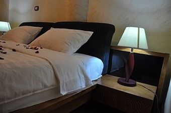 The Arck Hotel