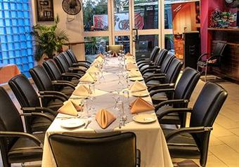 Maxlot Hotel