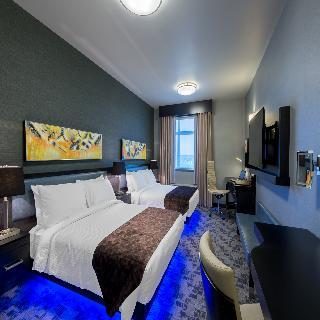 Applause Hotel Calgary Airport