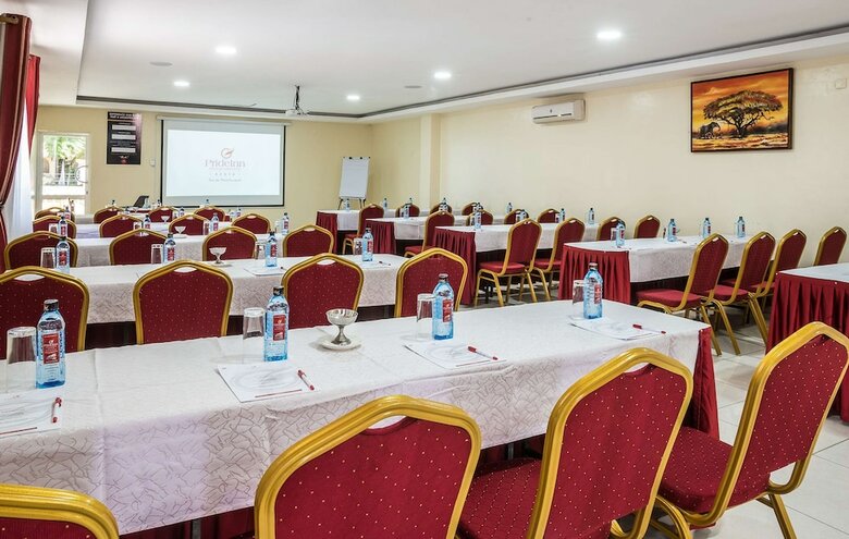 Prideinn Raphta Hotel