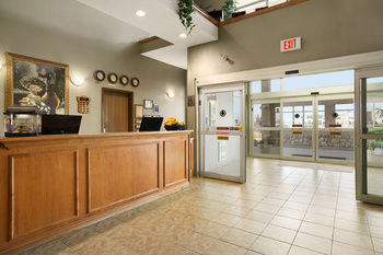 Hotel Ramada Clairmont/grande Prairie