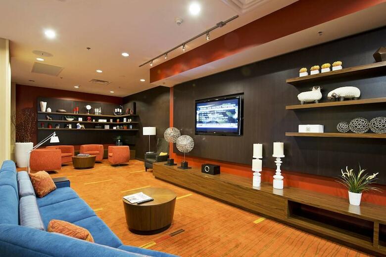 Hotel Courtyard By Marriott Ottawa East