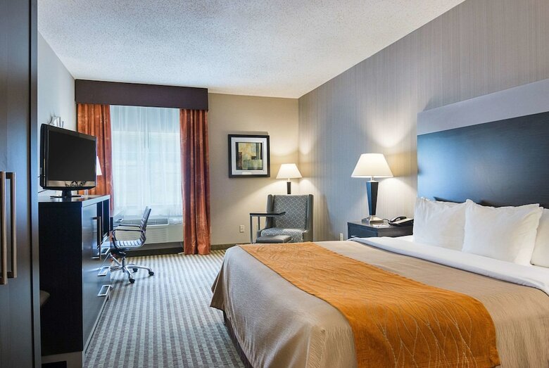 Hotel Comfort Inn