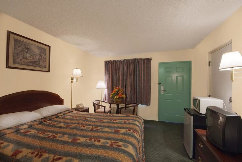 Motel Americas Best Value Inn & Suites-mobile
