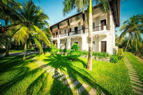 Hotel Hoi An Beach Resort