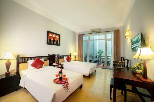Hotel Hoi An Beach Resort