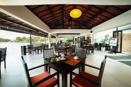 Hotel Hoi An Beach Resort
