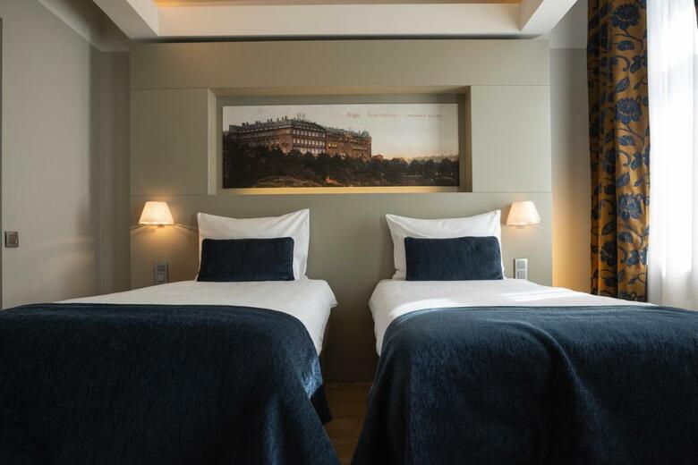 Opera Hotel