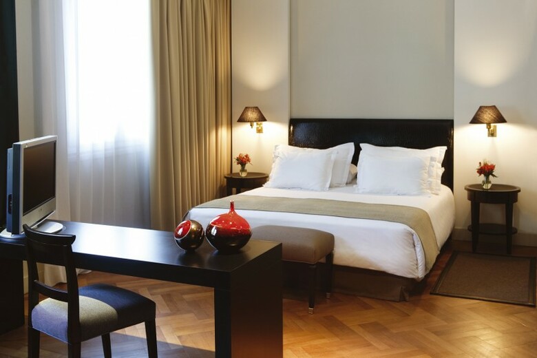 Hotel NH Buenos Aires Crill�n