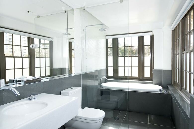 Diamant Boutique Hotel Canberra