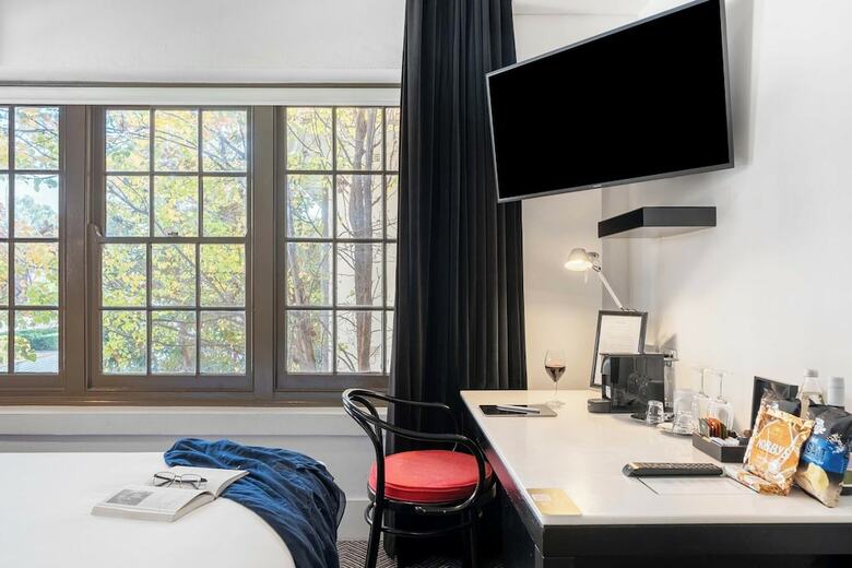 Diamant Boutique Hotel Canberra