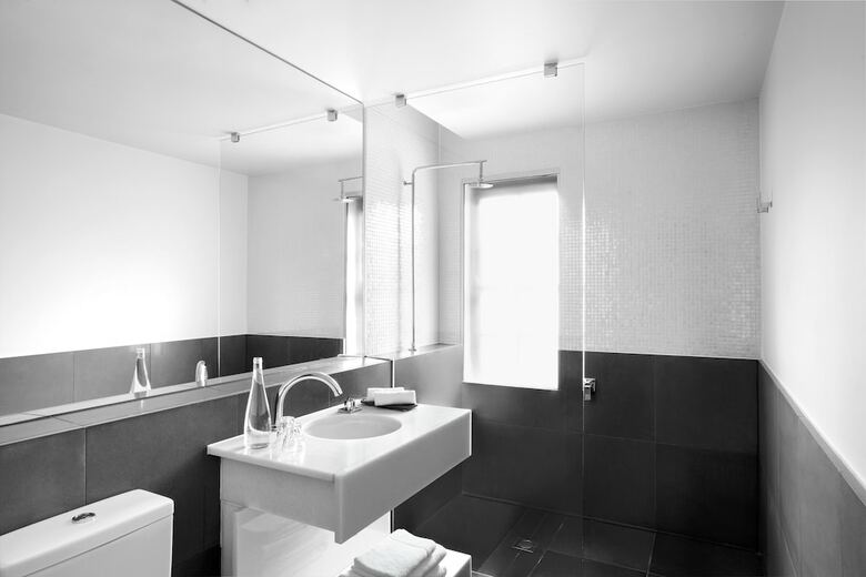 Diamant Boutique Hotel Canberra
