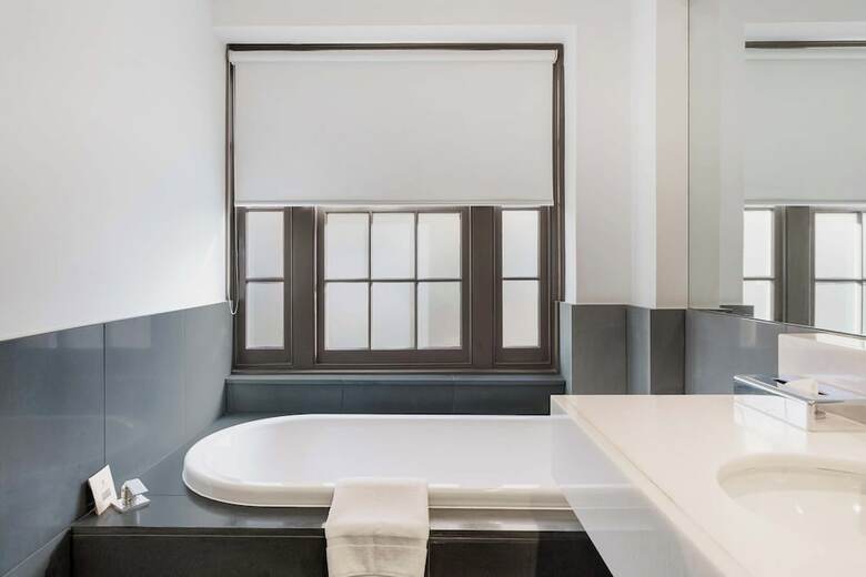 Diamant Boutique Hotel Canberra