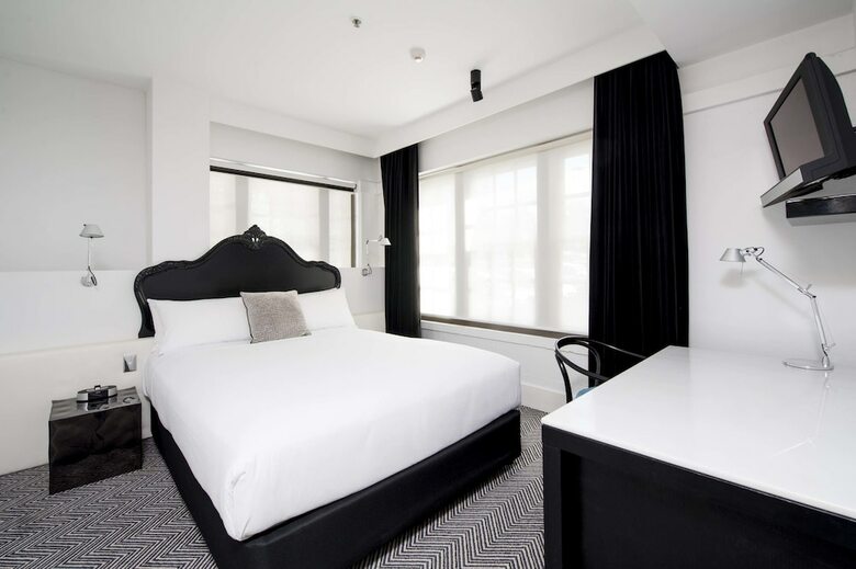 Diamant Boutique Hotel Canberra
