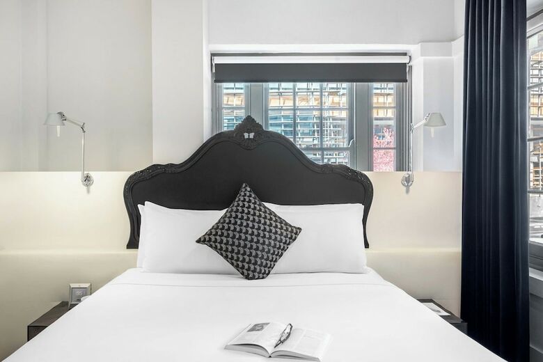 Diamant Boutique Hotel Canberra