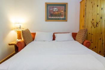 Aparthotel Red Wolf Lakeside Lodge