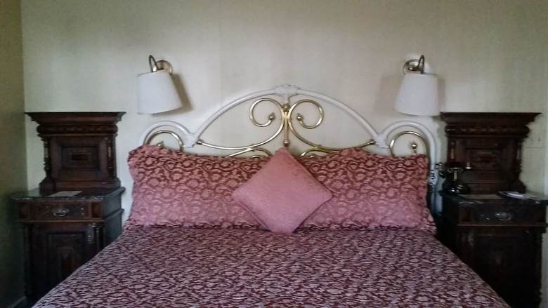 The Mendocino Hotel And Garden Suites