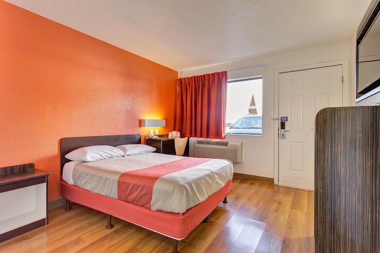 Motel 6 Santa Rosa South