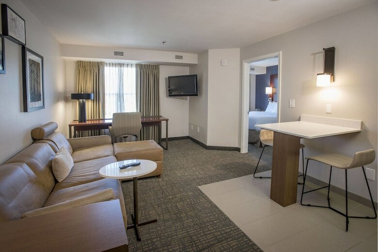 Hotel Residence Inn By Marriott Pensacola Downtown