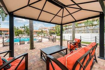 Hotel Quality Inn & Suites