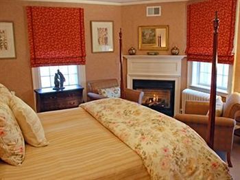 Bed & Breakfast Bee And Thistle Inn