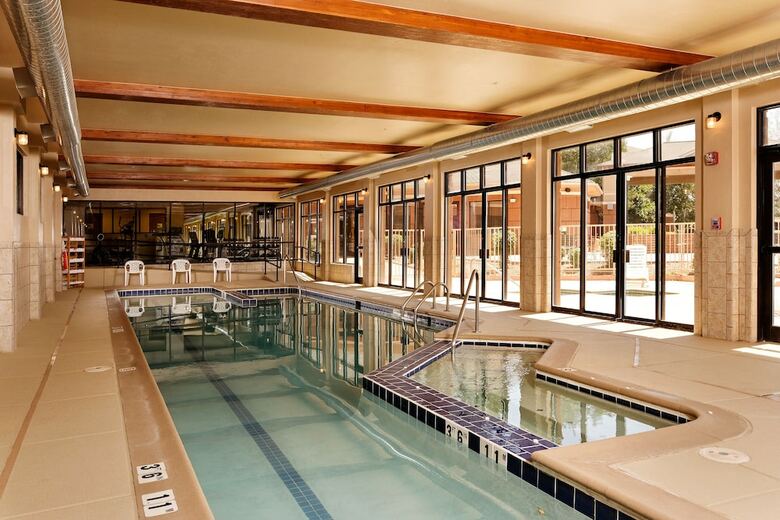 Holiday Inn Express Hotel & Suites Montrose-townsend