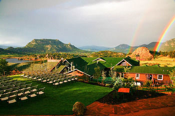 Posada Marys Lake Lodge