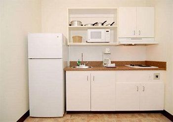Hotel Suburban Extended Stay