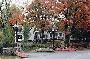 Bed & Breakfast Inn At Aberdeen