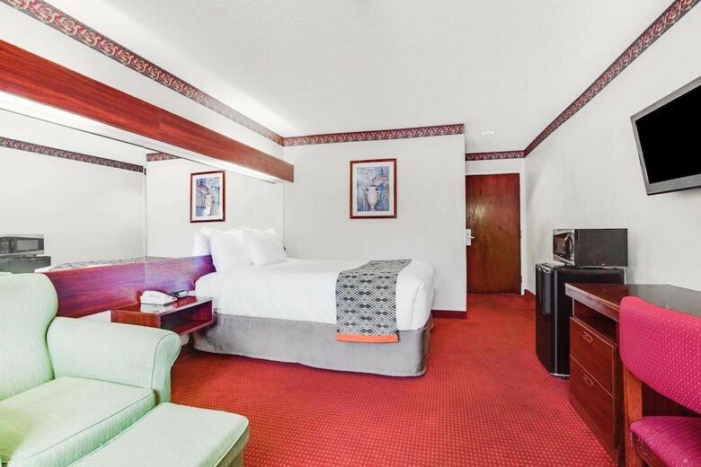 Hotel Microtel Inn & Suites By Wyndham Pooler/savannah